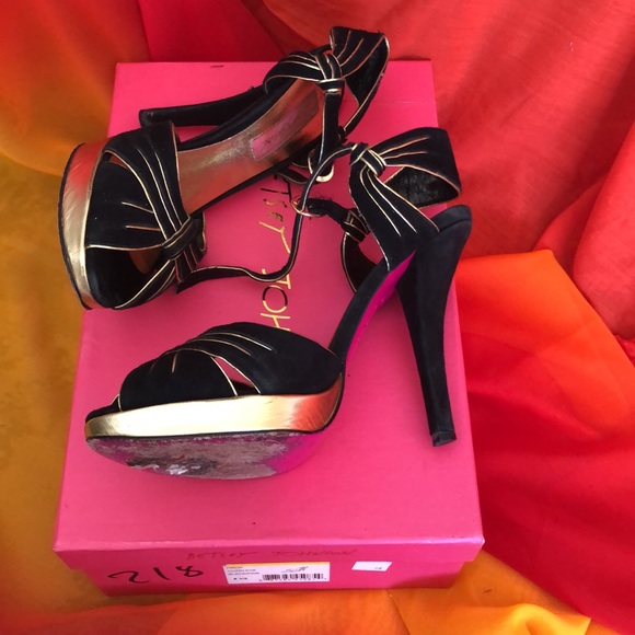 Betsy Johnson Charlene Black/Gold peep toe suedes leather/gold trim size 6 1/2 - Picture 4 of 4